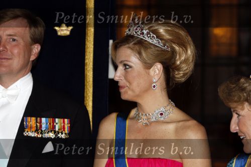 Den Haag 22 april 2009
Diner met de koninklijke familie van zweden en nederland. Aanwezig waren Prinses Maxima Koningin Beatrix Prins Willem Alexander Prinses Margriet Koning Carl Gustav en Koningin Silvia.
Peter Smulders bv