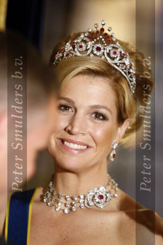 Den Haag 22 april 2009
Diner met de koninklijke familie van zweden en nederland. Aanwezig waren Prinses Maxima Koningin Beatrix Prins Willem Alexander Prinses Margriet Koning Carl Gustav en Koningin Silvia.
Peter Smulders bv