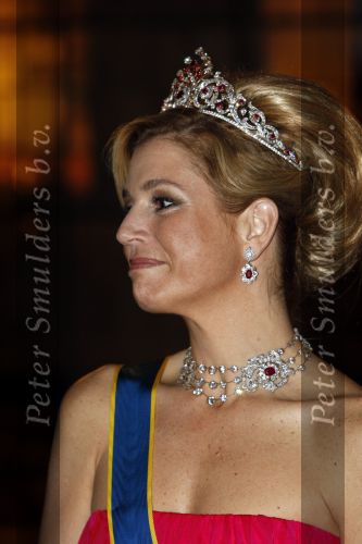Den Haag 22 april 2009
Diner met de koninklijke familie van zweden en nederland. Aanwezig waren Prinses Maxima Koningin Beatrix Prins Willem Alexander Prinses Margriet Koning Carl Gustav en Koningin Silvia.
Peter Smulders bv