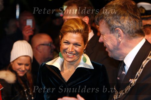 Rotterdam 24 januari 2008
Prinses Maxima doopt boot in rotterdam . Burgemeester Ivo Opstelten ontvangt haar.