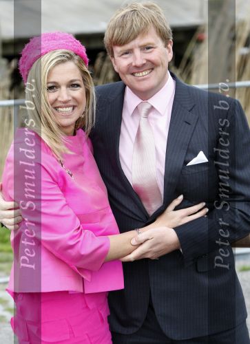 Makkum en Franeker30 april 2008
Koninginnedag 2008 met Koningin Beatrix Prins Willem Alexander Friso Constantijn Maurits Floris Pieter Christiaan Pieter v Vollenhoven en de prinsessen Maxima Laurentien Mabel Aimee Anita Margriet en Marilene.
Peter Smulders bv