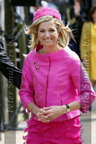 Makkum en Franeker30 april 2008
Koninginnedag 2008 met Koningin Beatrix Prins Willem Alexander Friso Constantijn Maurits Floris Pieter Christiaan Pieter v Vollenhoven en de prinsessen Maxima Laurentien Mabel Aimee Anita Margriet en Marilene.
Peter Smulders bv