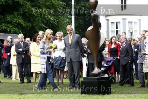 Wassenaar 31 mei 2008
Prinses Maxima en Prins Willem Alexander openen de beeldentuin bij het stadhuis van Wassenaar.