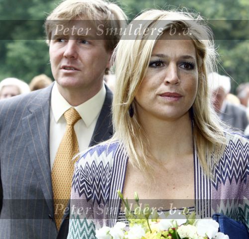 Wassenaar 31 mei 2008
Prinses Maxima en Prins Willem Alexander openen de beeldentuin bij het stadhuis van Wassenaar.