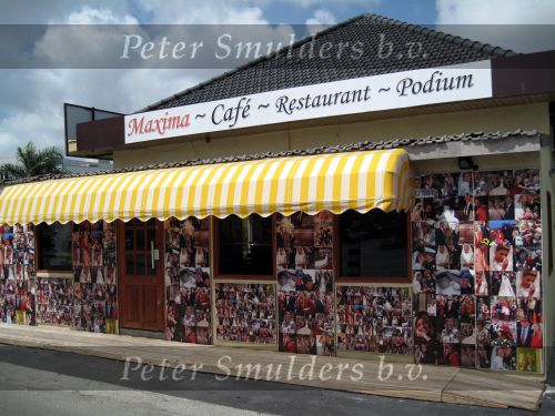 Curacao januari 2009
Eetcafe Prinses Maxima met allemaal foto\'s van Maxima op de buitenkant van het cafe.
Peter Smulders bv
