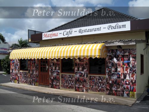 Curacao januari 2009
Eetcafe Prinses Maxima met allemaal foto\'s van Maxima op de buitenkant van het cafe.
Peter Smulders bv
