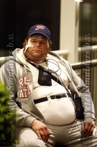 Amsterdam 21 april 2008
Menno Kohler bij het lucas ziekenhuis. Hij ligt daar voor onderzoek omdat hij s nachts soms stopt met adem halen.
Peter Smulders bv