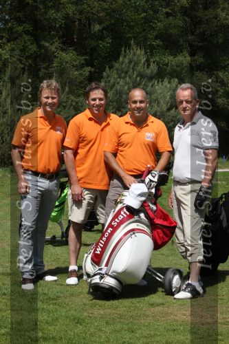 Ommen, 25 Mei 2009 Energy4all Golfdag 2009 op golfbaan Hooge Graven
met veel BN-ers, georganiseerd door golfpro Joost Hage en zijn vrouw Gina Hage
Mental Theo
Peter Smulders BV Eindhoven