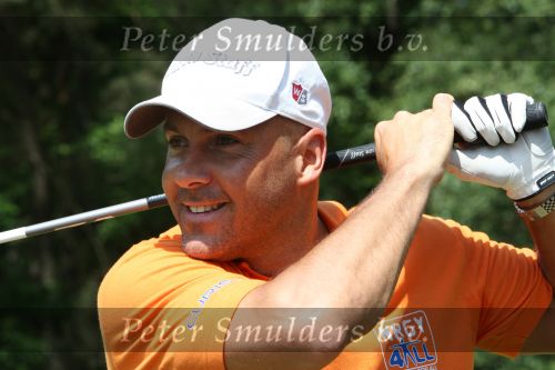 Ommen, 25 Mei 2009 Energy4all Golfdag 2009 op golfbaan Hooge Graven
met veel BN-ers, georganiseerd door golfpro Joost Hage en zijn vrouw Gina Hage
Mental Theo
Peter Smulders BV Eindhoven