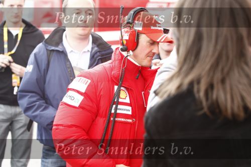 Barcelona 11 maart 2009
Michael Schumacher bij test van Ferrari formule 1 team.
Peter Smulders bv