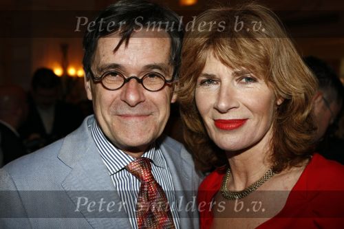 Amsterdam 16 maart 2008
Modeshow Frans Molenaar in het Amstel hotel. Mieke v d Weij met met man
Peter Smulders bv