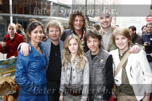 Amsterdam 5 april 2009
Premiere mijn vader is detective in Tuschinski. cast
Peter Smulders bv