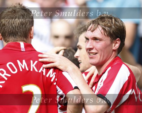 Eindhoven, 23 September 2007 Seizoen 2007/2008 Kompetitewedstrijd PSV-Feyenoord, eindstand 4-0
Mike Zonneveld blij nadat PSV op 1-0 is gekomen