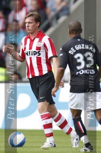 Eindhoven, 23 September 2007 Seizoen 2007/2008 Kompetitewedstrijd PSV-Feyenoord, eindstand 4-0
Mike Zonneveld
