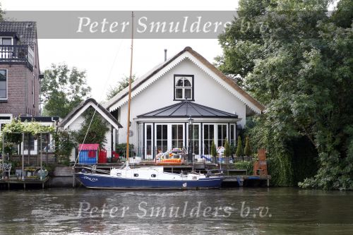 Breukelen 23 juli 2008
Nieuwe huis van Milika Peterzon en Jurgen Smit aan het water van de vecht.