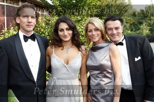 Kaatsheuvel 28 september 2008
Premiere Sound of Music in het eftleing theater. milika Peterzon met vriend Jurgen Smit en dochter met vriend
Peter Smulders bv