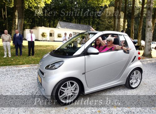 Berg en Dal 10 september 2008
Beau monde rally met cabrio\'s. 
Monique des Bouvrie met .. Hendriks