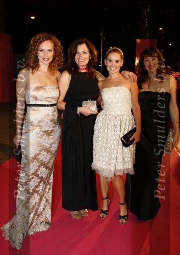Amsterdam 29 september 2008
Pink Ribbon gala in het concert gebouw. Peggy Vrijens Kim Pieters Myrianne v Reeden en Liz Snoyink
Peter Smulders bv