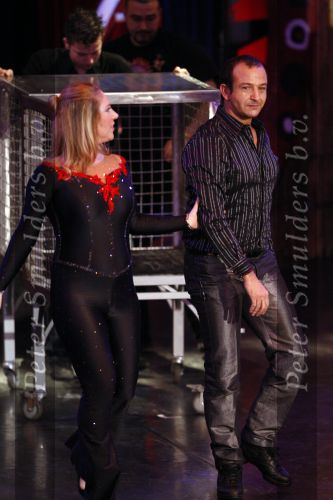 Amsterdam 17 december 2007
Tros Kerstcircus bij afrika afrika . Najib Amhali en Fiona Hering