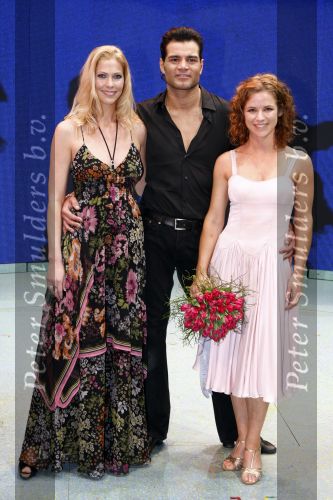 Utrecht 9 maart 2008
Premiere Dirty dancing met oa Martin v Bentem Anouk v Nes Jette Carolijn v d Berg Frances de Jong Chris Tates ea in het Beatrix theater. Nance Coolen
Peter Smulders bv