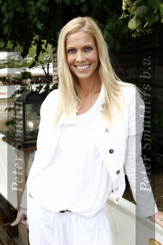 Amsterdam 10 juli 2008
Najaarspresentatie SBS 6 Net5 en Veronica in de rai.   
Nance Coolen zwanger