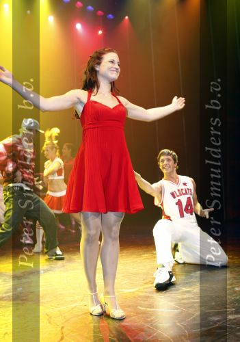 Tilburg 25 januari 2009
Premiere High school musical in de schouwburg van Tilburg met in de hoofdrollen Tommie Christiaan Nathalie v Gent Sarah Chronis Paul Boereboom Maickel Leijenhorst en Natalie la Rose.
Peter Smulders bv