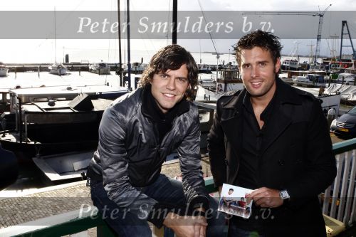 Volendam 12 februari 2009
Presentatie cd Nick en Simon .
Peter Smulders bv