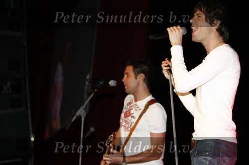 Leeuwarden 18 april 2008
Feestje voor het 40 jarig bestan van supermarktketen Poisch. Nick en Simon
Peter Smulders bv
