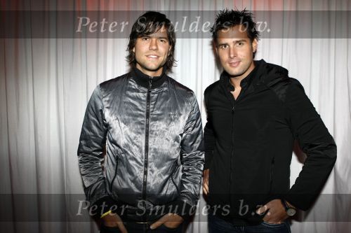 Uitgeest 19 januari 2009
Feest Henk Geels n Bobs saloon.Nick en Simon
Peter Smulders bv