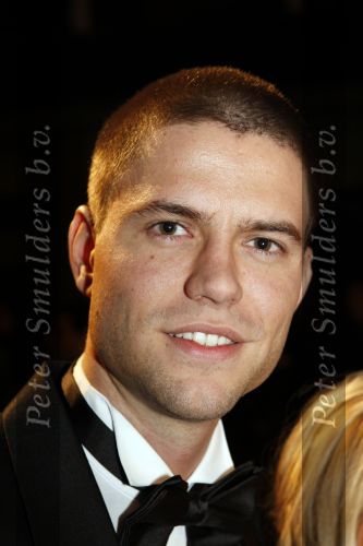 Amsterdam 19 november 2007
Premiere van de scheepsjongens van de bontekoe in tuschinski. Nick en Simon met kort haar