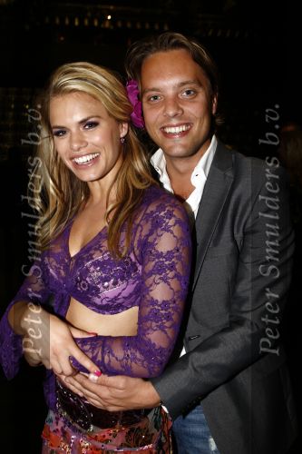Aalsmeer 15 mei 2009
Dancing with the stars in de studio\'s in Aalsmeer. Nicolette v Dam met vriend Bas Smit
Peter Smulders bv