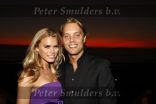 Noordwijk 29 augustus 2008
Nicolette v Dam en vriend Bas Smit bij miljonair summer fair war ze gekozen werd tot most invited person.