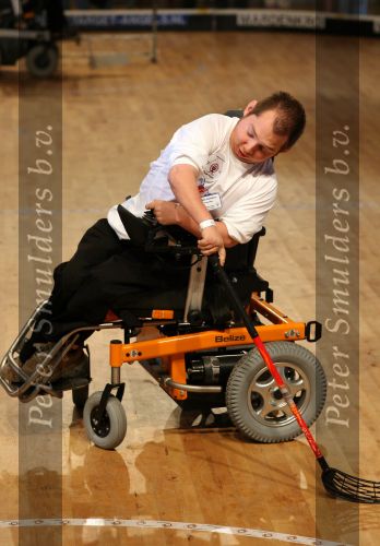 Alphen (Noord- Brabant) 16 September 2007 
Groot Rolhockeytoernooi voor gehandicapten georganiseerd door Target Angels uit Goirle.
Niels Sanders