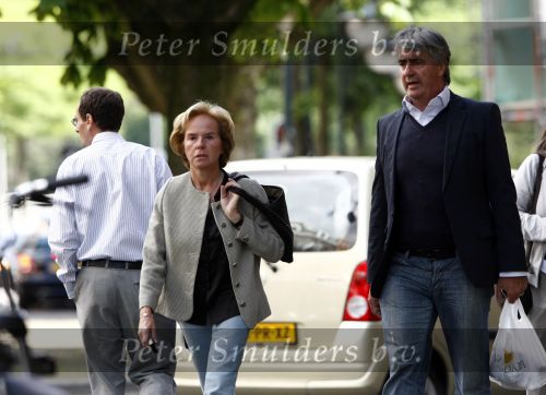 Amsterdam 16 juni 2008
Pieter Storms en zijn vriendin Nina Brink op de cortnelis Schuytstraat.