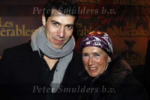 Amsterdam 21 januari 2009
Premiere Les Miserables in Carre. Oren Schrijver met zijn moeder
Peter Smulders bv