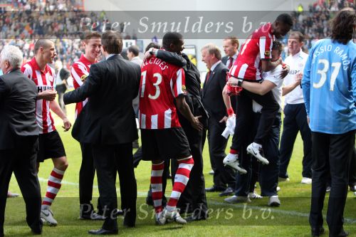 Arnhem, 20 April 2008 Kompetitiewedstrijd Vitesse-PSV, eindstand 0-1 Seizoen 2007/2008
PSV Landskampioen en wordt er dus feest gevierd