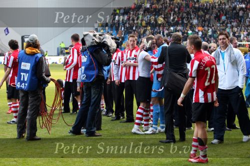 Arnhem, 20 April 2008 Kompetitiewedstrijd Vitesse-PSV, eindstand 0-1 Seizoen 2007/2008
PSV Landskampioen en wordt er dus feest gevierd
Gomes en Ibrahim Afellay