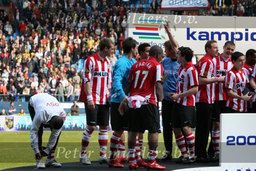 Arnhem, 20 April 2008 Kompetitiewedstrijd Vitesse-PSV, eindstand 0-1 Seizoen 2007/2008
PSV Landskampioen en wordt er dus feest gevierd