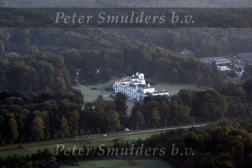 Soestdijk 30 augustus 2008
Paleis Soestdijk bij zonsopkomst vanuit een ballon gefotografeerd.