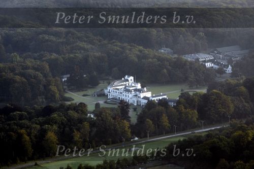 Soestdijk 30 augustus 2008
Paleis Soestdijk bij zonsopkomst vanuit een ballon gefotografeerd.