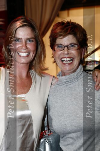 Rotterdam 6 mei 2009
Vrouwen Ladies beurs in Rotterdam. Patricia Rietveld met moeder
Peter Smulders bv