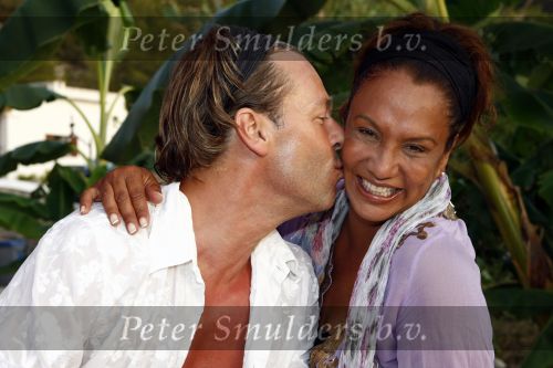 Ibiza 5 juli 2008
Patty Brard met haar verloofde Antoine op het strand vanTropicana op ibiza.