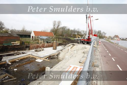 Ouderkerk aan de Amstel 17 maart 2009
Bouw van het nieuwe huis van Patty Brard. Er komt ook een zwembad bij.
Peter Smulders bv