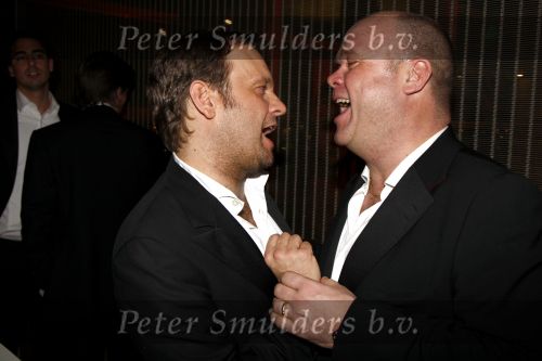 Rotterdam 20 april 2008
Premiere Les Miserables in het nieuwe luxor . Carlo Boszhard en Paul de Leeuw
Peter Smulders bv