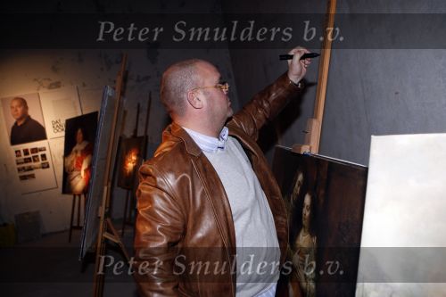 Amsterdam 22 november 2007
Paul de Leeuw met brilletje
Presentatie tijdschrift oog in het rijksmuseum.
