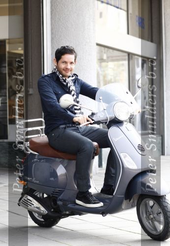 Amsterdam 23 april 2008
Percy op zijn vespa scooter.
Peter Smulders bv