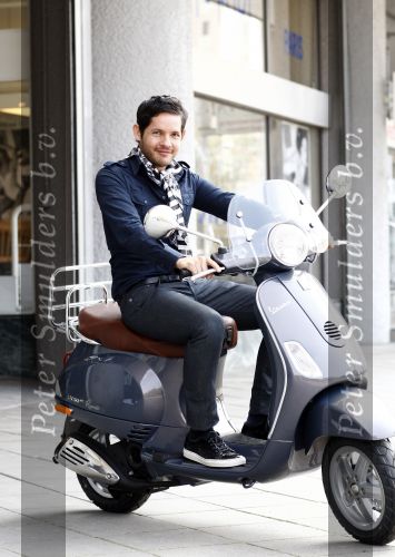 Amsterdam 23 april 2008
Percy op zijn vespa scooter.
Peter Smulders bv