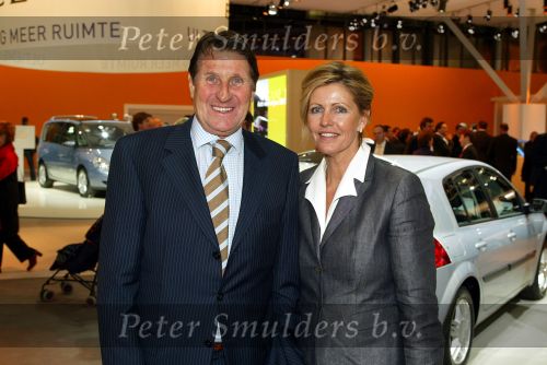 Amsterdam 6 februari 2003
AUTO RAI 2003
Peter Post met zijn vrouw Marion v d Hurk ( Marion Post )