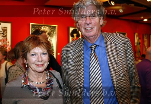 Amsterdam 30 maart 2009
Hommage aan Jenny Arean in de meervaart met verschillende artiesten.
Marc Marie Huijbregts en Loes Luca presenteren het programma. Peter v Straaten met zijn vrouw
Peter Smulders bv