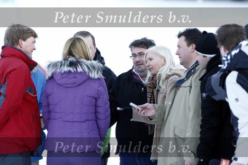 Lech 10 februari 2008
Fotosessie Koninklijke familie. Aanwezig waren Koningin Beatrix Maxima Prins Willem Alexander Amalai Alexia Ariane Prins Constantijn Prinses Laurentien Eloise Claus Cazimir en Elenore. Annette de Vries Marc v d Linden en Edwin Bredius Peter v d Vorst
Peter Smulders bv